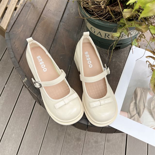 Jane Mary Block Bow Heel Shoes