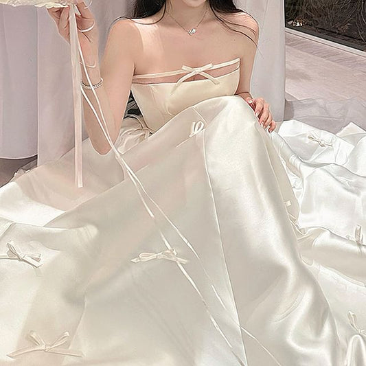 Strapless Plain Bow Accent Satin A-Line Wedding Gown