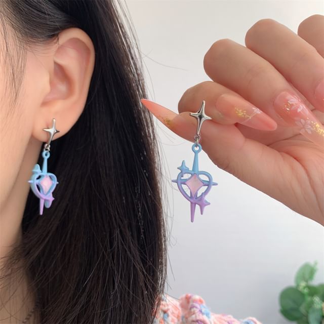 Clip-On Star Earring / Drop