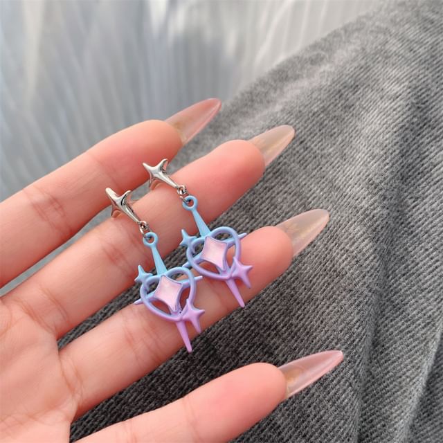 Clip-On Star Earring / Drop