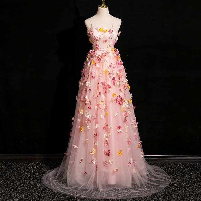 Evening A-Line Mesh Floral Applique Spaghetti Gown Strap