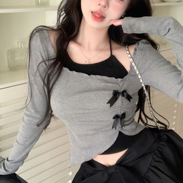 High Long-Sleeve T-Shirt A-Line Bow / Mini Plain Neck Accent Skort Top Waist Asymmetrical Crop Set Halter