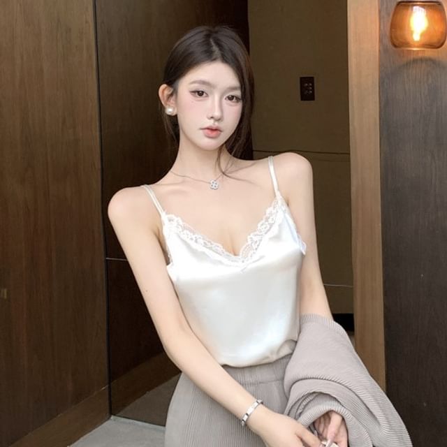 Front High Plain Jacket Camisole Lace Maxi / Top Skirt Pencil Waist Open V-Neck Trim Fringe