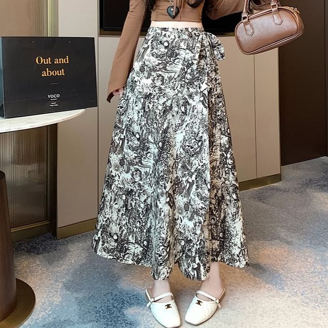 High Skirt Patterned A-Line Maxi Waist