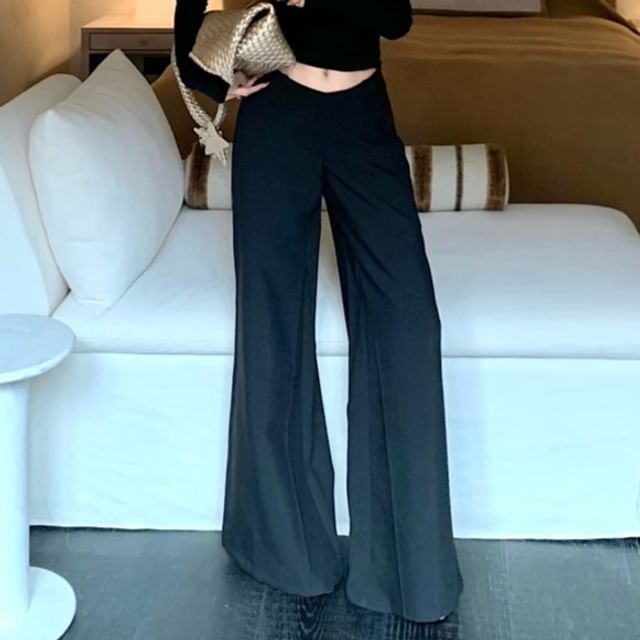 Off-Shoulder Pants / Studded Cropped Rise Flared Low Long-Sleeve T-Shirt Plain