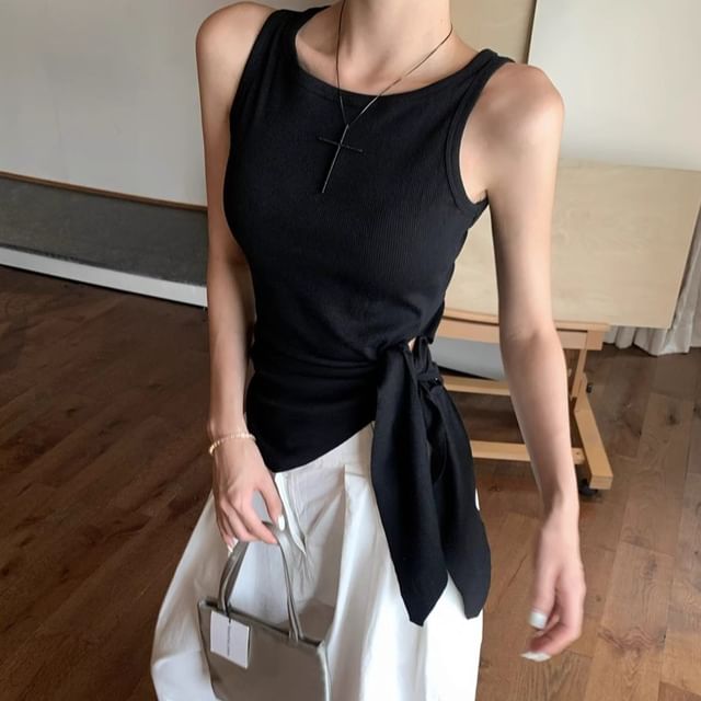 Crew Neck Tie-Up Top Tank Plain