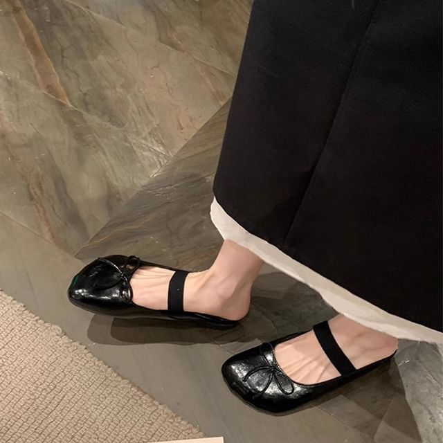 Faux Leather Plain Ballet Bow Flats