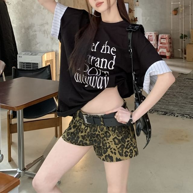 Short Round Sleeve Neck Striped Print Lettering Panel T-Shirt