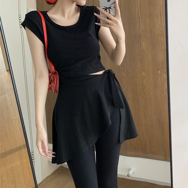 Piece Plain High Two Asymmetrical Sleeve T-Shirt / Mock Waist Flared Neck Pants Cap Crew