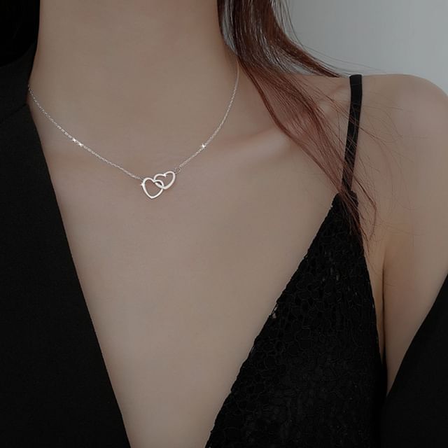 Pendant Heart Necklace Interlocking