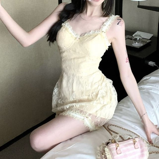 Spaghetti Lace Mini Floral Strap Bodycon Dress