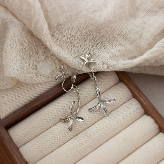/ Drop Clip-On Flower Earring
