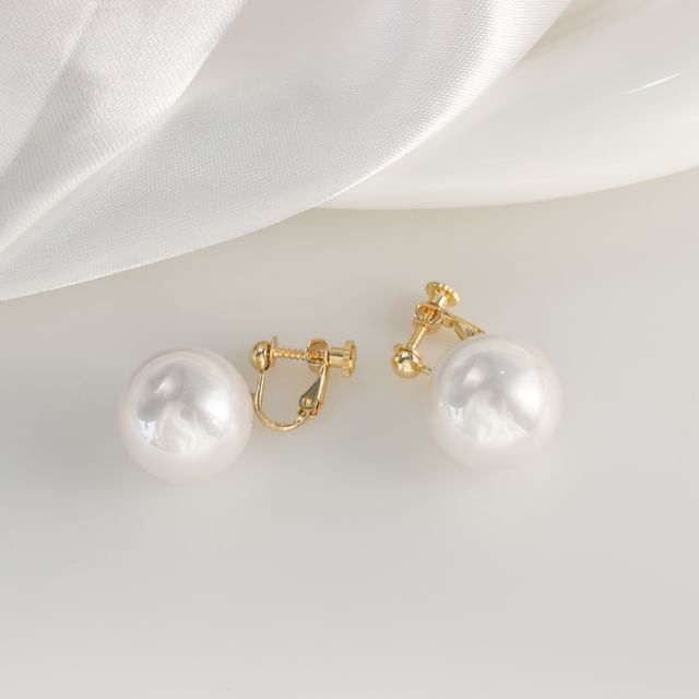 Earring Clip-On Pearl / Drop Faux