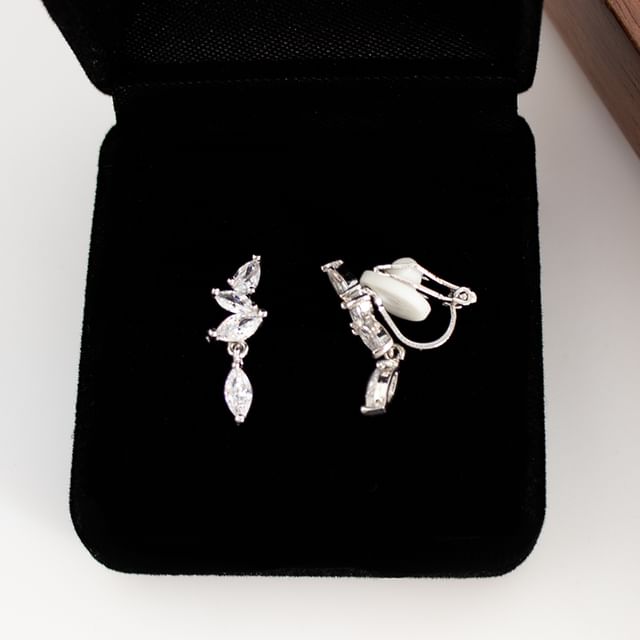 Earring Clip-On Rhinestone / Drop