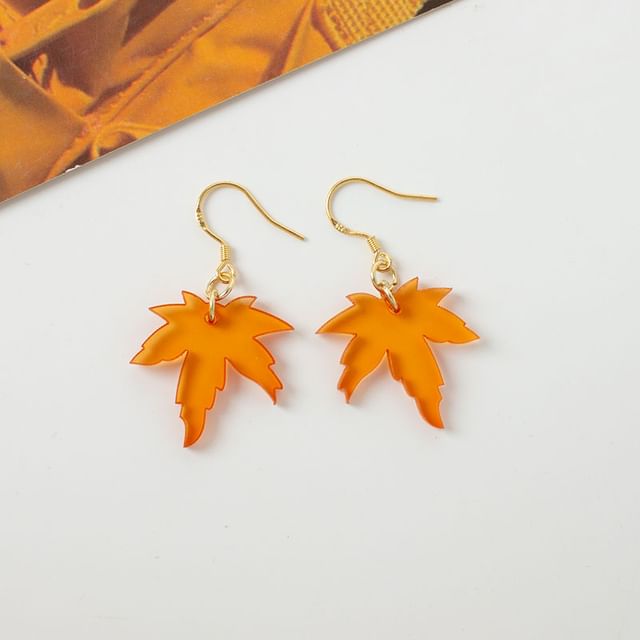 Drop Alloy (Various Cuff Designs) / Leaf Earring Ear