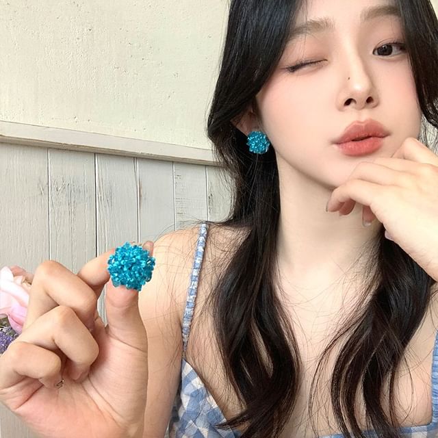 Alloy Stud Rhinestone Earring