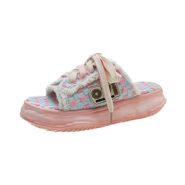 Checkerboard Lace-Up Sneakers Sandals Platform Frayed