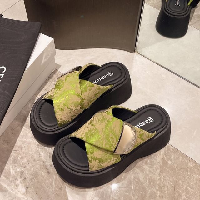 Cross Sandals Strap Platform