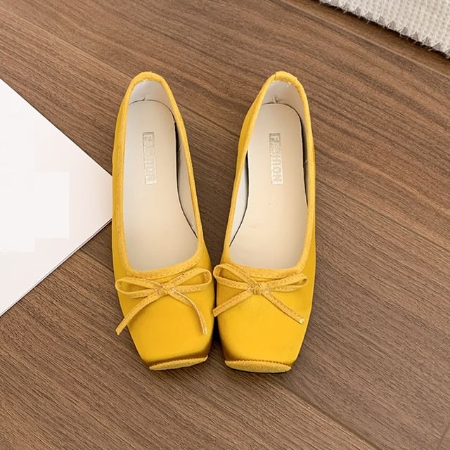 Toe Square Accent Ribbon Flats