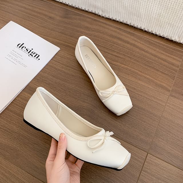 Toe Square Accent Ribbon Flats