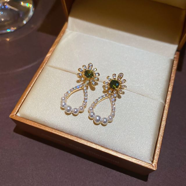 Pearl Drop Alloy Faux Rhinestone Floral Earring