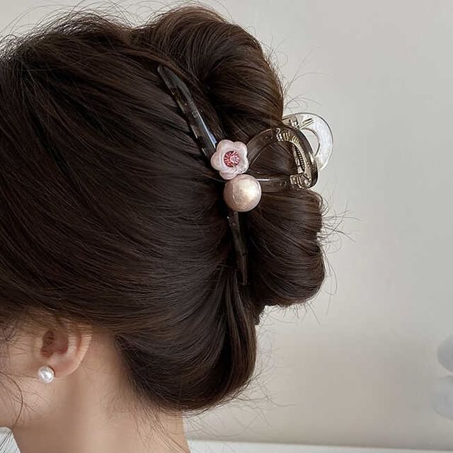 Faux Claw Flower Hair Pearl Acrylic