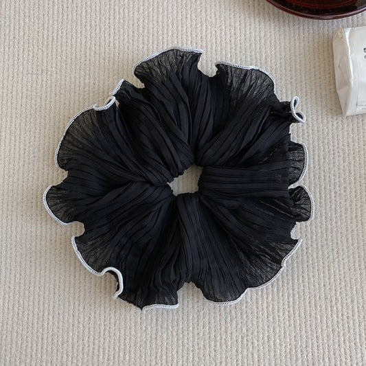 Contrast Scrunchie Trim
