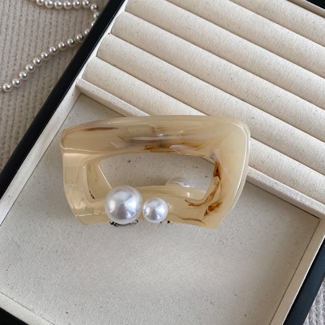 Hair Pearl Claw Acrylic Faux