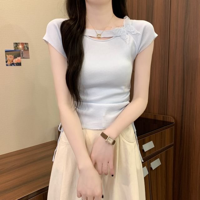 Butterfly Short-Sleeve Plain Tee Accent