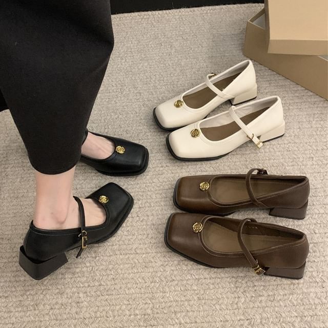 Mary Jane Heel Block Square Toe Pumps