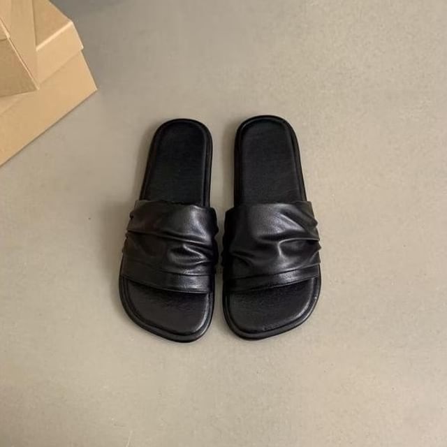 Sandals Ruched Slide