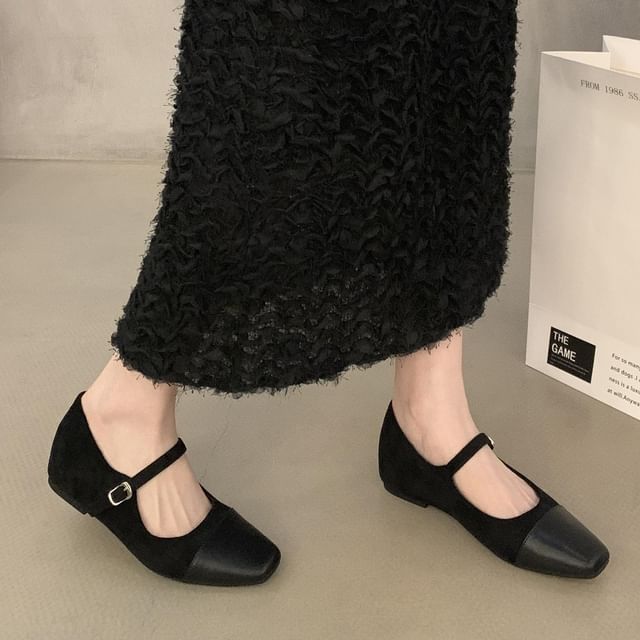 Cap Toe Square Wedge Mary Pumps Jane Hidden