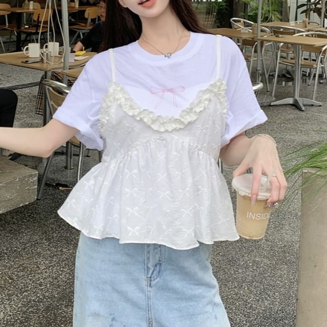 Flowy Crew Tee Bow Print Ruffle Top Short-Sleeve Camisole Trim / Neck