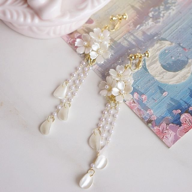 925 Earring Flower Drop Faux Silver Pearl Sterling / Clip-On