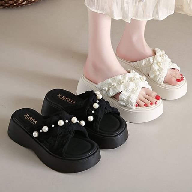Platform Pearl Sandals Cross Slide Criss Faux