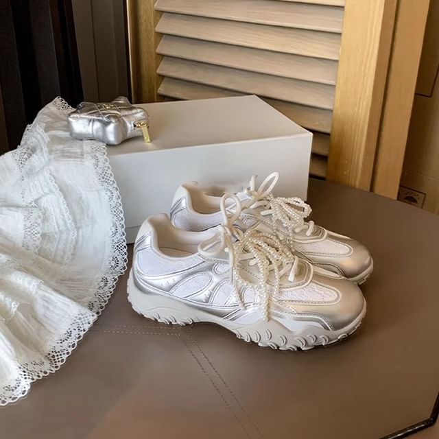 Sneakers Patterned Platform Lace-Up