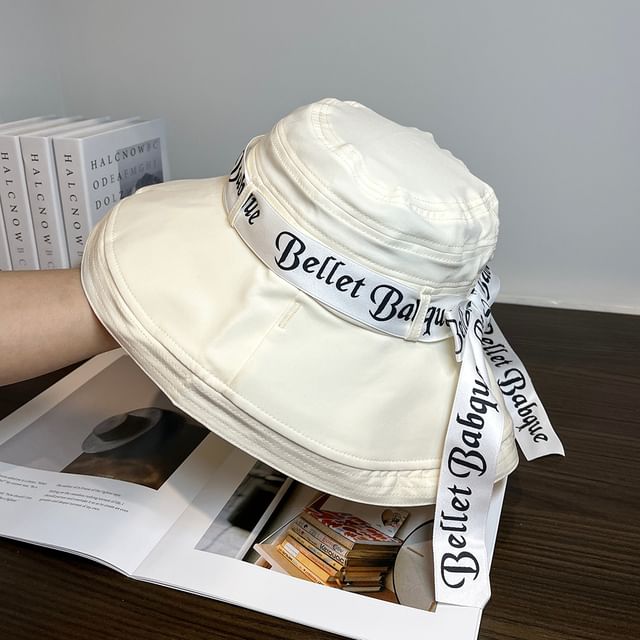 Lettering Hat Bucket