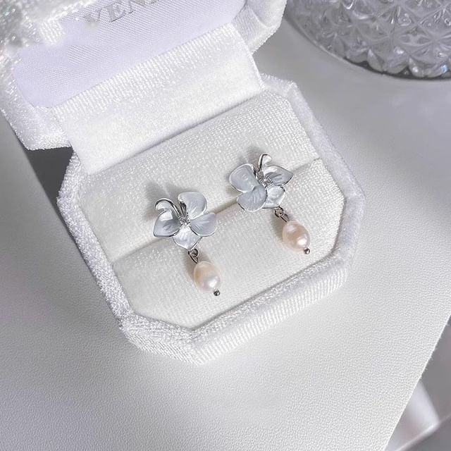/ Clip Drop Faux Pearl On Earring Flower