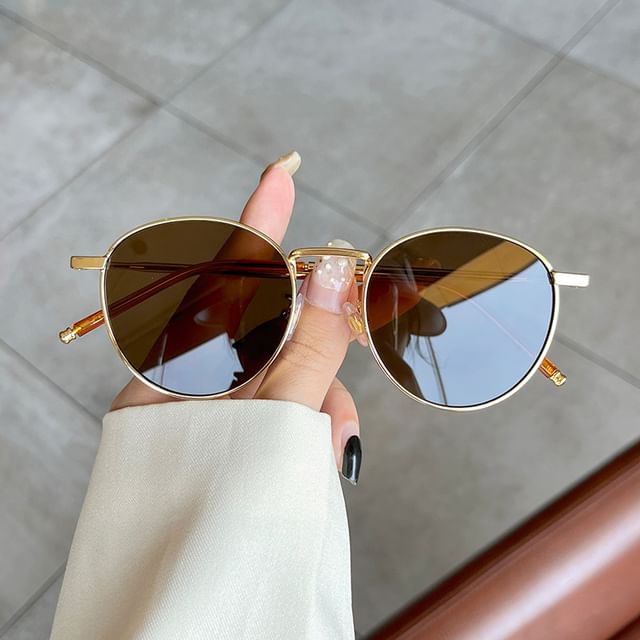 Sunglasses Round Metal Frame