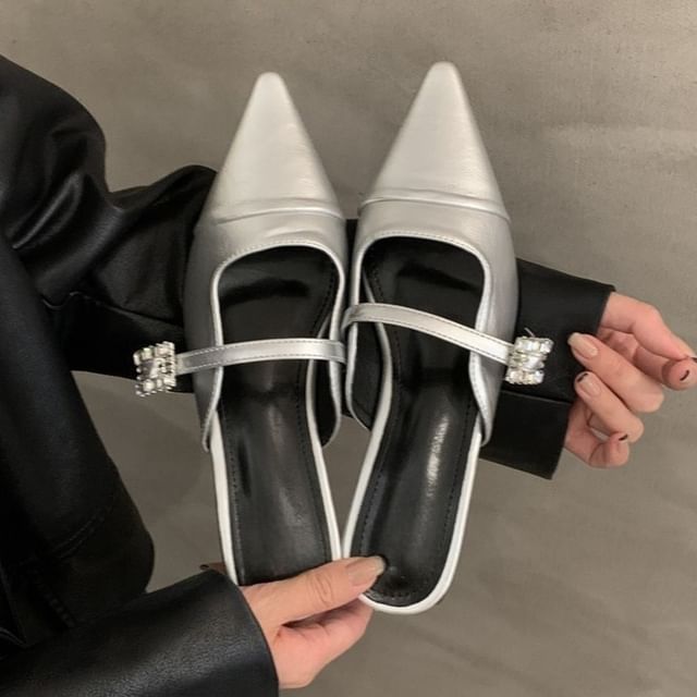 Pointed Buckled Chunky Toe Heel Mules