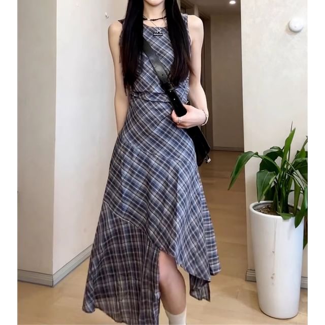 A-Line Sleeveless Dress Round Asymmetrical Plaid Neck Maxi