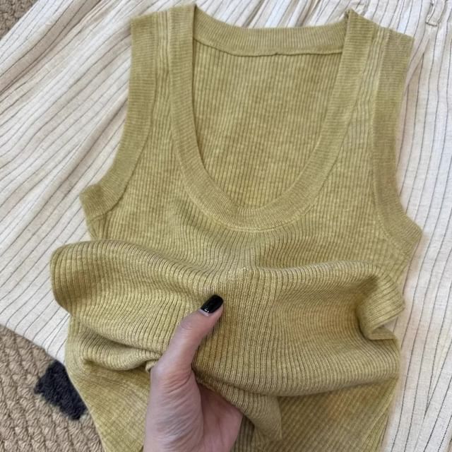 Scoop Knit Neck Top Plain Tank