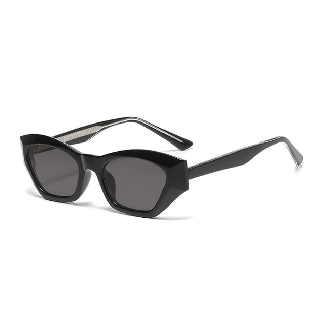 Cat Eye Thick Sunglasses