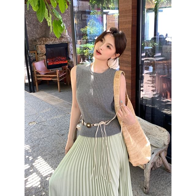 Plain Top Neck Sleeveless Knit Ribbed Crew