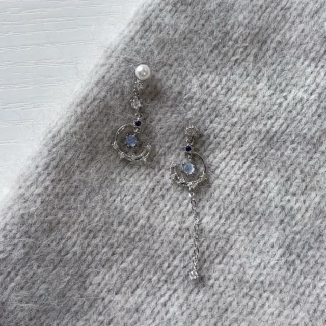 Asymmetrical On Clip Faux Earring Rhinestone Pearl / Drop