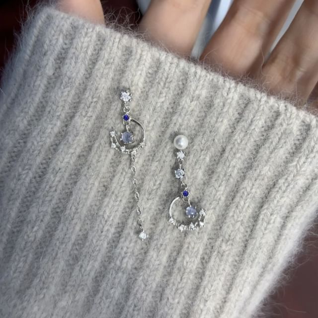 Asymmetrical On Clip Faux Earring Rhinestone Pearl / Drop