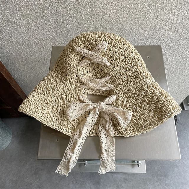 Hat Straw Lace-Up Cloche