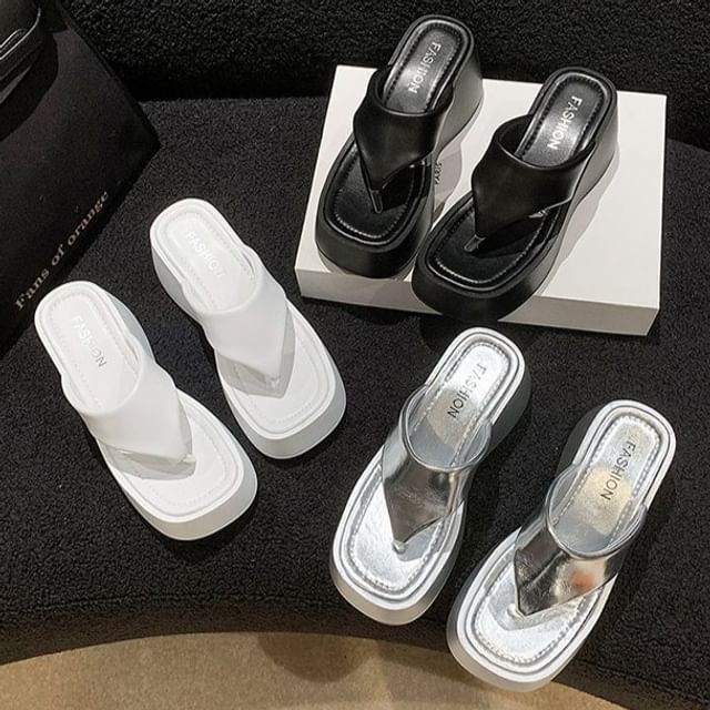 Wedge Flip-Flops Platform Heel