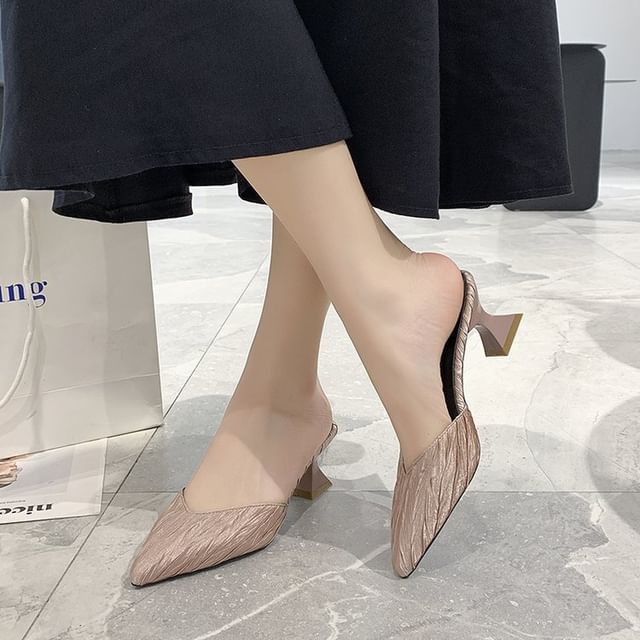 Mules Pointed Toe Kitten Heel