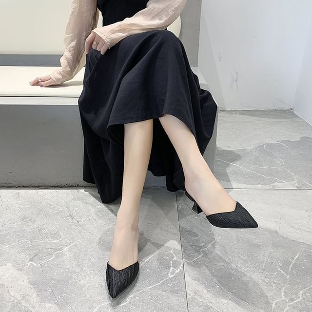 Mules Pointed Toe Kitten Heel